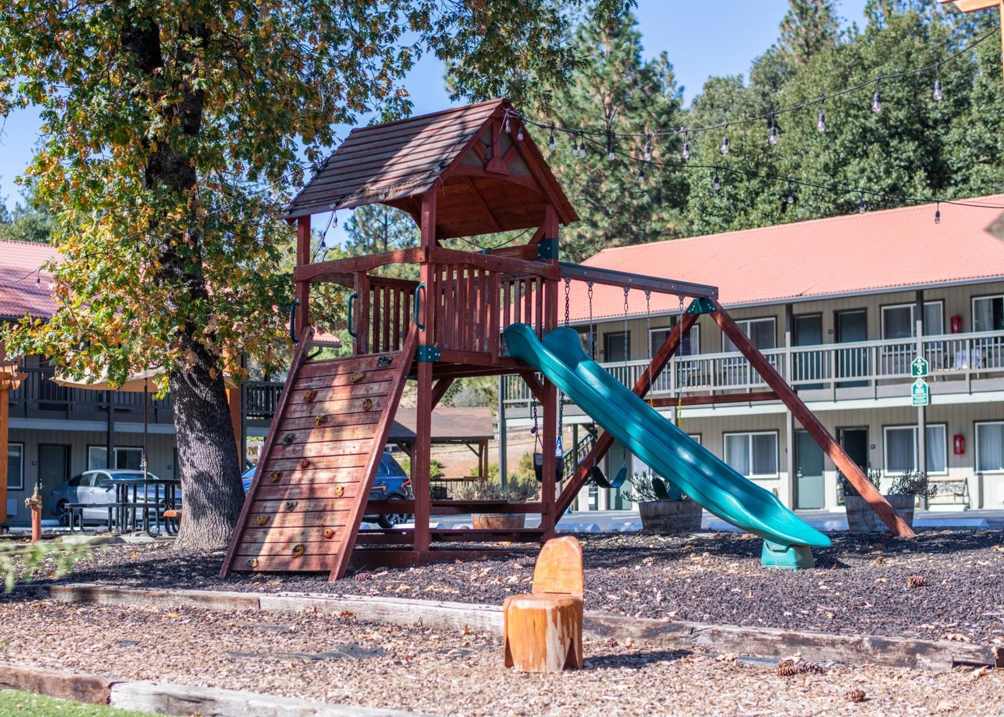 Buck Meadows Lodge Groveland Exterior foto